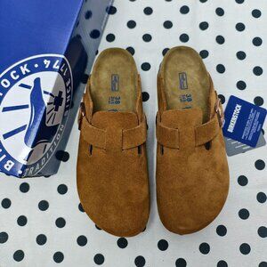 NWT - Women's Mink Suede Birkenstock Boston Shoes - Narrow Fit